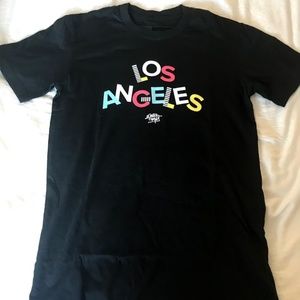 NWT los angeles tee
